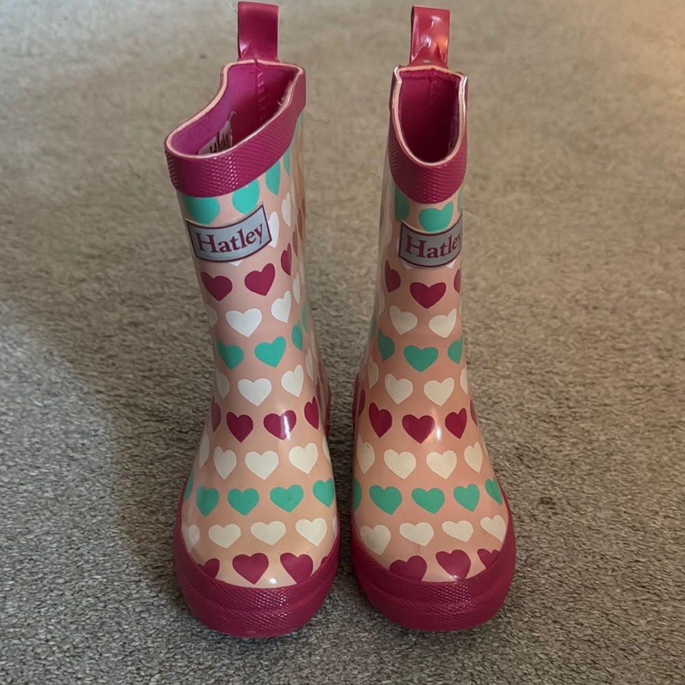 Hatley Heart Pattern Rain Boots
